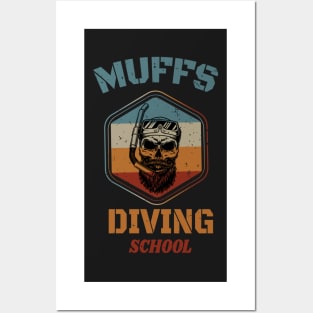 Muffs Diving School - Skull Retro Diving Lover gift Posters and Art